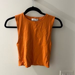 Babaton contour muscle tank